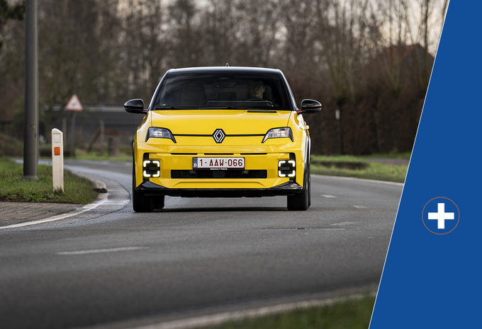 2025 Renault 5 E-Tech Electric 150 HP (Iconiq Cinq) #1