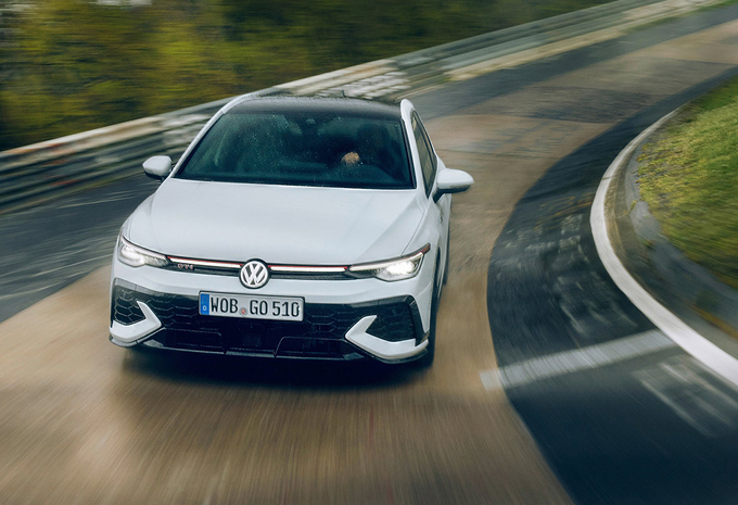 Review Volkswagen Golf GTI Clubsport (2025)