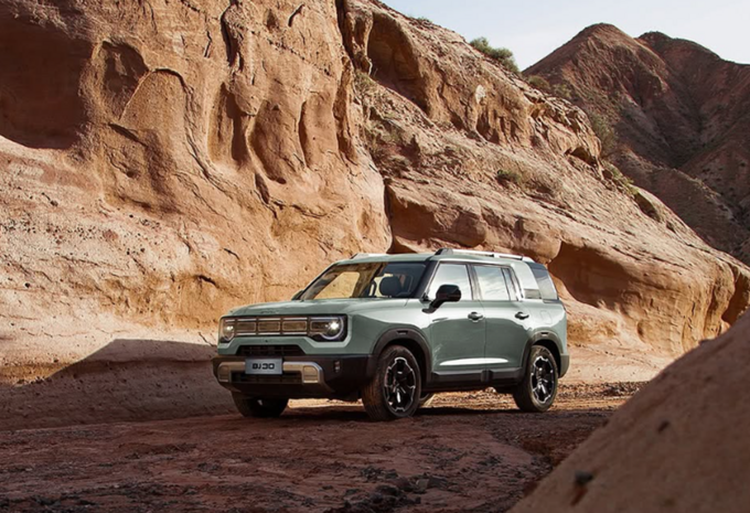 Review BAIC BJ30 SUV PHEV (2025)