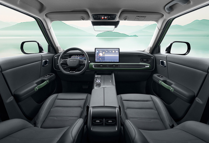 Review BAIC BJ30 SUV PHEV (2025)