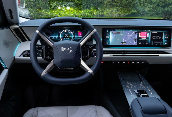 Review DS N°8 (2025) - eerste test AutoGids