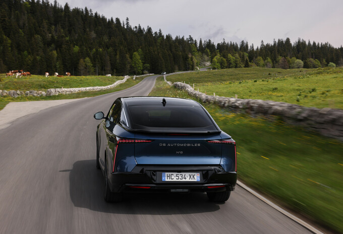 Review DS N°8 (2025) - eerste test AutoGids