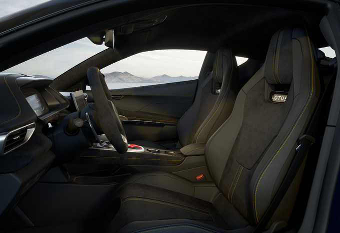 2025 Lotus EMira Turbo SE