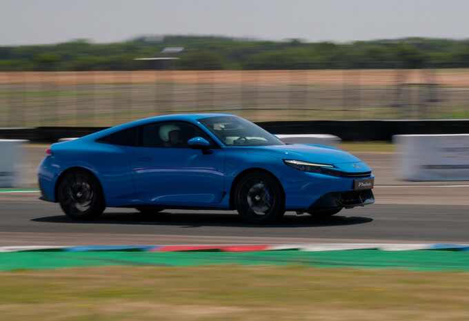 Review Honda Prelude Hybrid (2026) - exclusieve test AutoGids