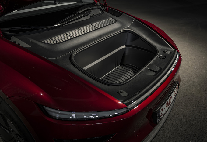 2025 Tesla Model Y Long Range RWD