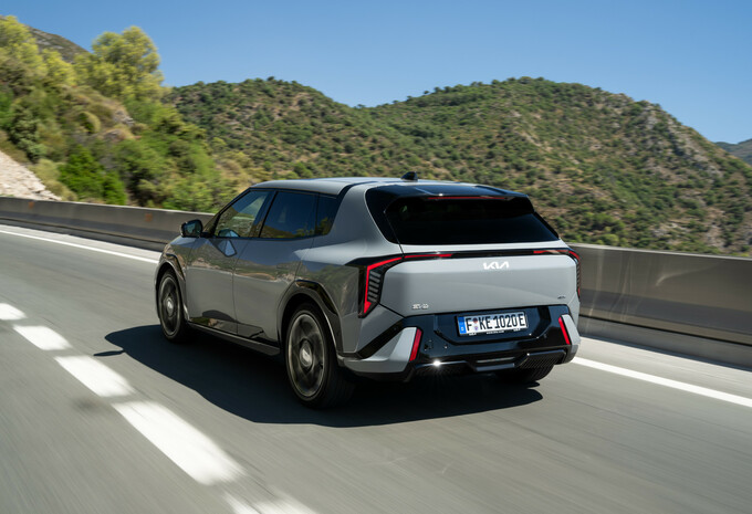 Review Kia EV4 (2025)