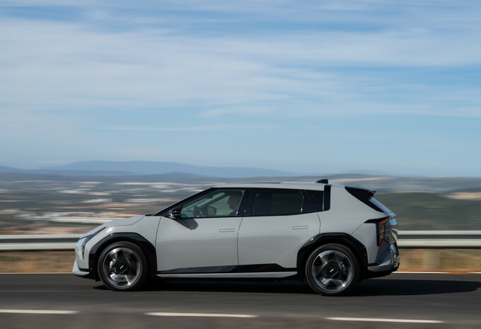 Review Kia EV4 (2025)