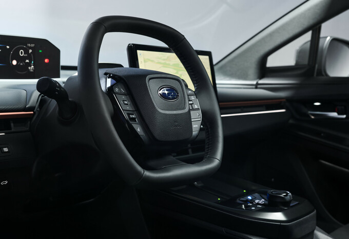 Review Subaru Uncharted AWD 77 kWh (2025)