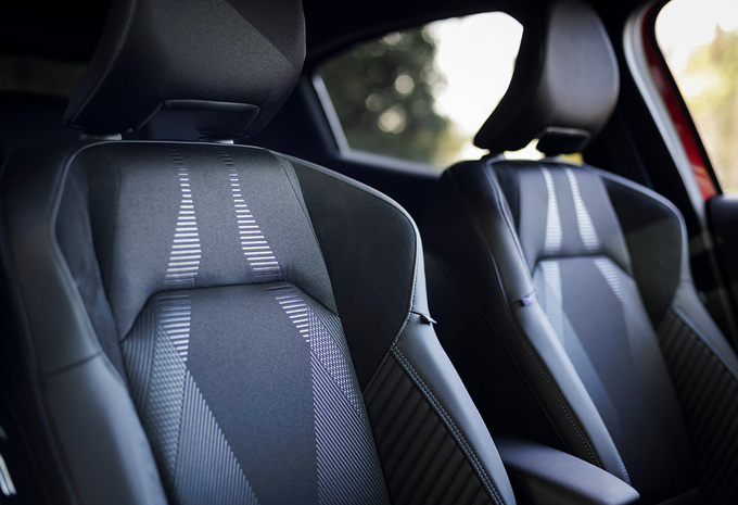 2026 Renault Clio Full Hybrid E-Tech 160