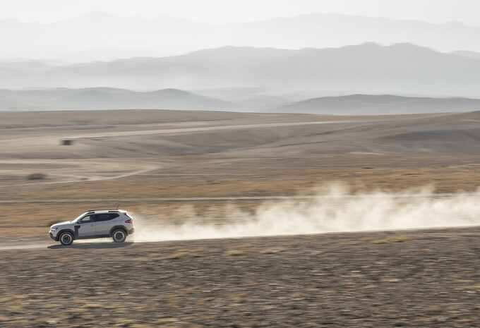 Review Dacia Duster Hybrid-G 150 4x4 