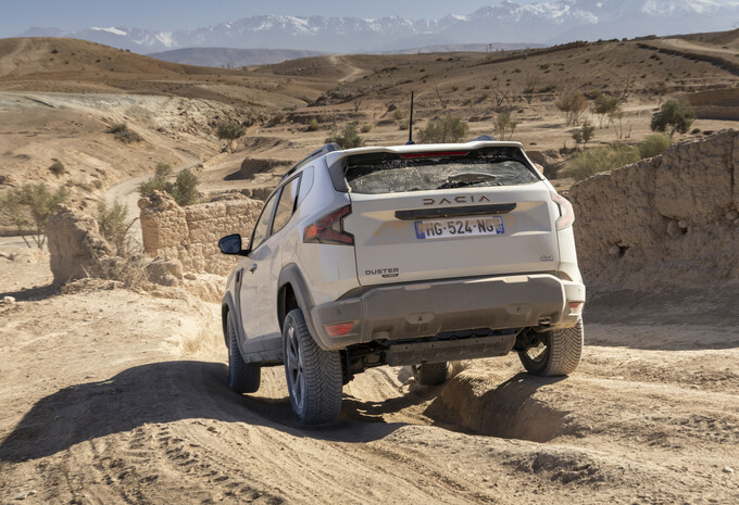 Review Dacia Duster Hybrid-G 150 4x4 