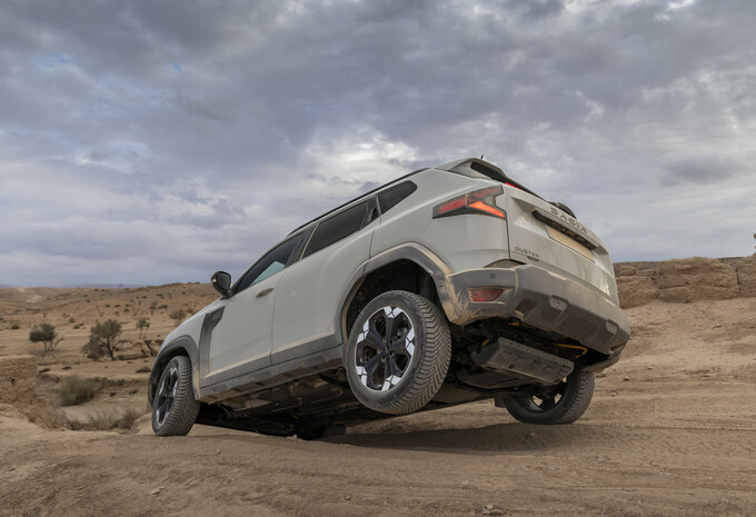 Review Dacia Duster Hybrid-G 150 4x4 