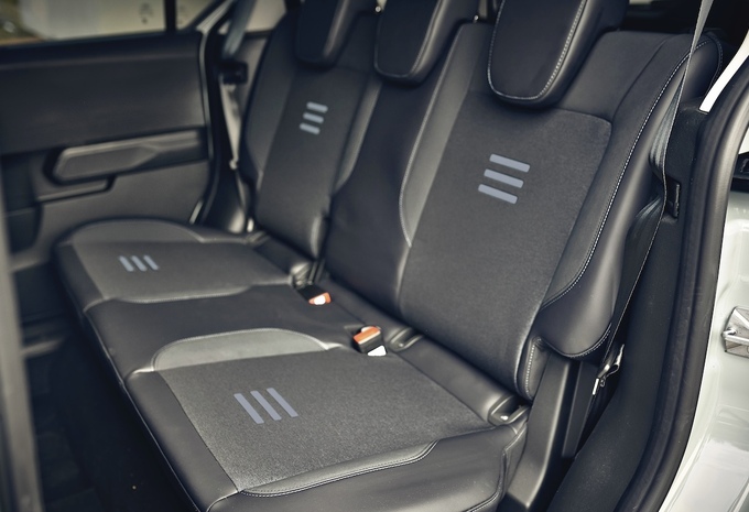 Ford e-Tourneo Courier Active