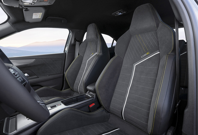 Review Opel Mokka GSE (2026) - eerste test AutoGids