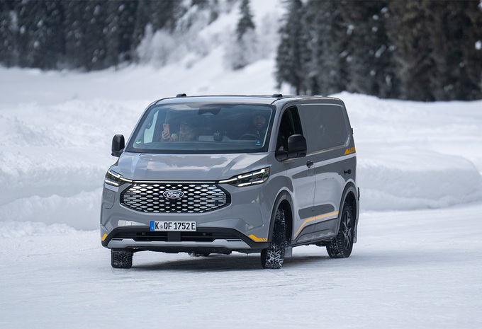 Ford E-Transit Custom AWD