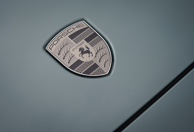 Review Porsche Cayenne Turbo Electric (2026) 