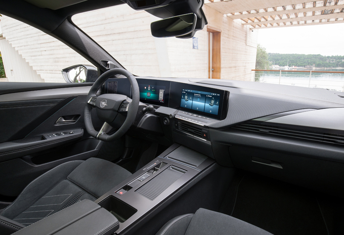 Review Opel Astra Sports Tourer Electric (facelift 2026) - eerste test AutoGids