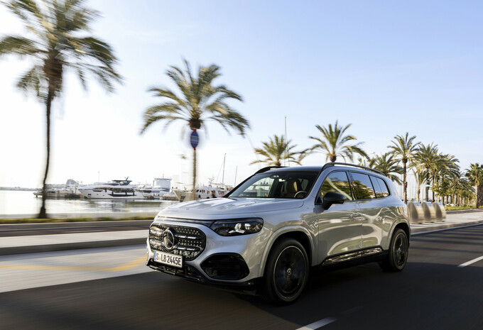 Review Mercedes GLB Electric (2026)