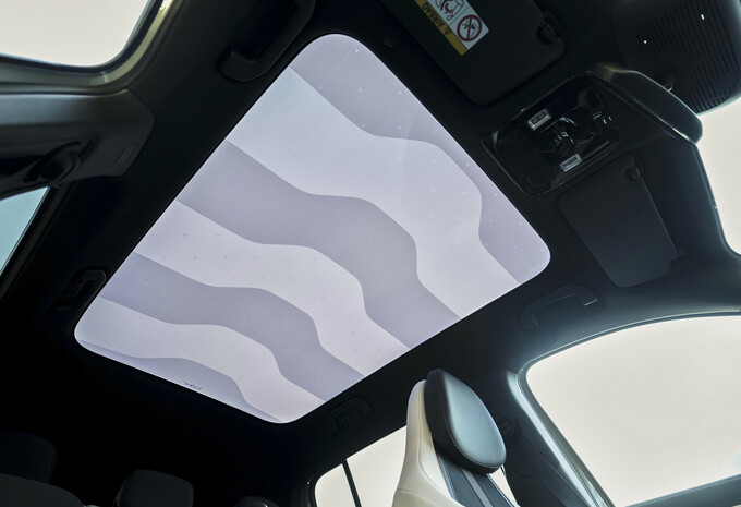 Review Mercedes GLB Electric (2026)