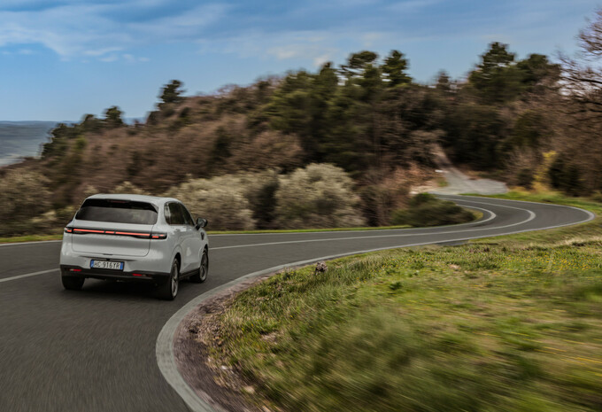 Review Leapmotor B10 Hybrid EV (2026) - eerste test AutoGids