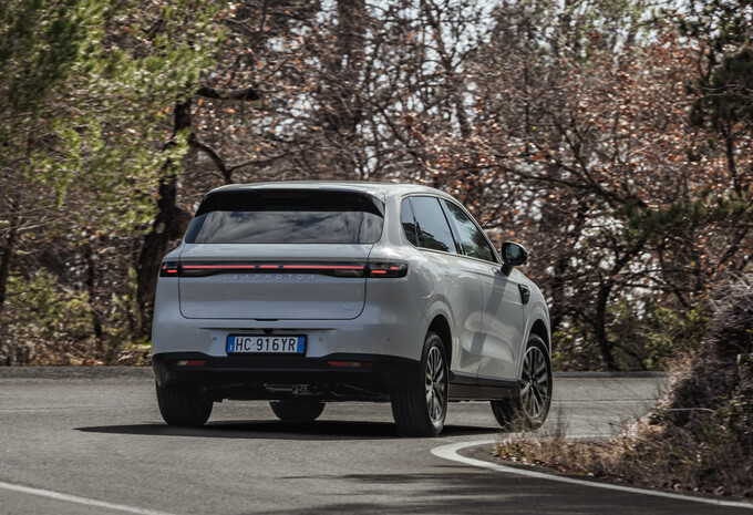 Review Leapmotor B10 Hybrid EV (2026) - eerste test AutoGids