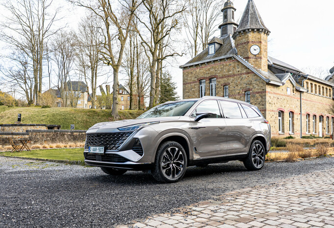 Review MG S9 SUV PHEV (2026) - eerste test AutoGids