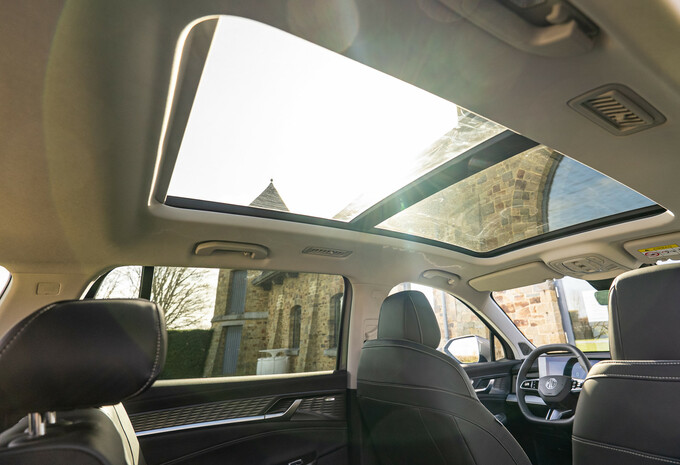 Review MG S9 SUV PHEV (2026) - eerste test AutoGids