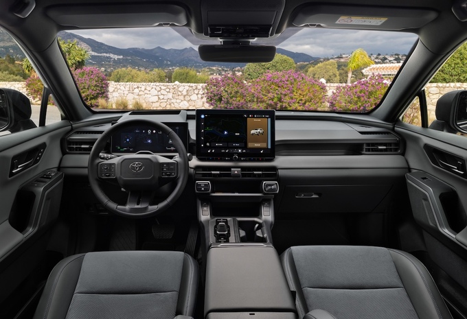 Toyota RAV4 HEV 2026