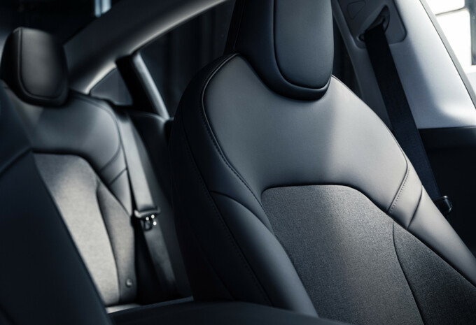 Review Tesla Model 3 Achterwielaandrijving (2026) – Meer voor minder #13