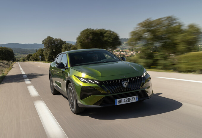  Review Peugeot E-408 (facelift 2026) - eerste test AutoGids