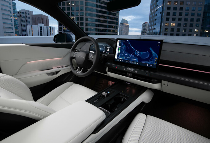 Lexus ES (2026) – L'hospitalité japonaise #17