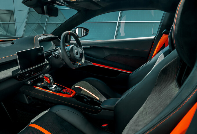 Review Lotus Emira 420 Sport (2026)  - eerste test AutoGids