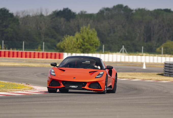 Review Lotus Emira 420 Sport (2026)  - eerste test AutoGids
