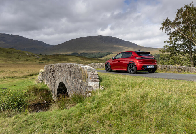 Review Peugeot E-208 GTi (2026) – eerste test AutoGids