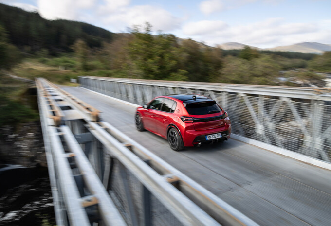 Review Peugeot E-208 GTi (2026) – eerste test AutoGids