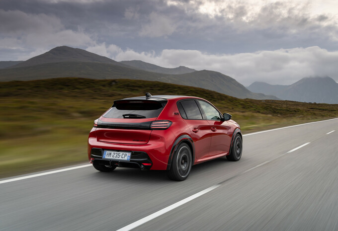 Review Peugeot E-208 GTi (2026) – eerste test AutoGids