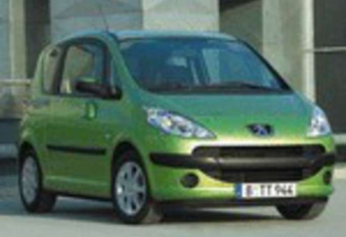 Peugeot 107, Peugeot 1007, Smart Fortwo & Toyota iQ : Alternatives #1