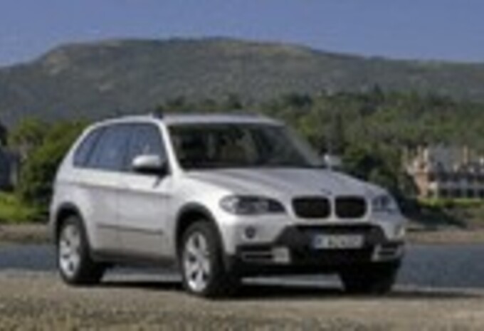 BMW X5 3.0d & Porsche Cayenne Diesel : Superdiesels #1