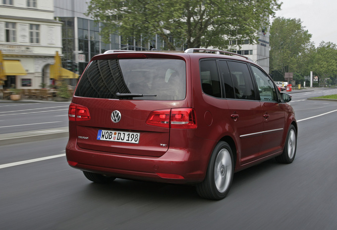 Volkswagen Touran  #1