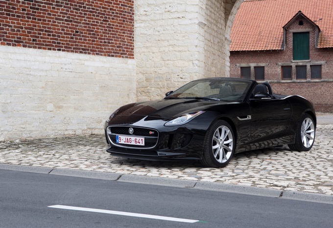 Jaguar F-Type V6S #2