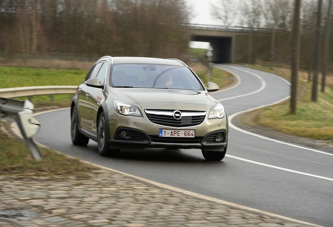 Opel Insignia Country Tourer 2.0 CDTI 195 #1