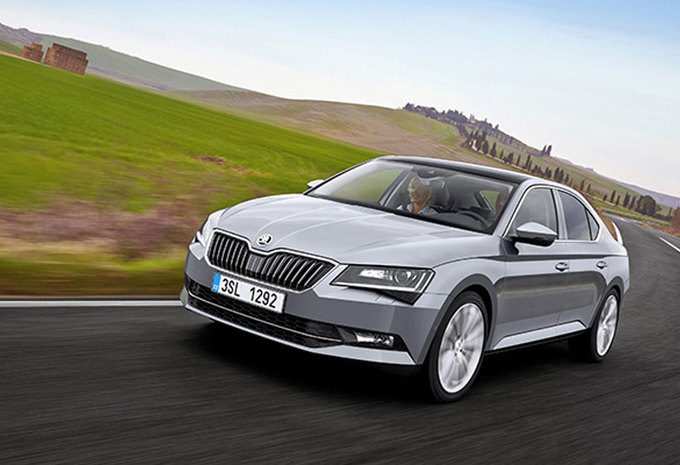 SKODA SUPERB 2.0 TDI (2015) #1