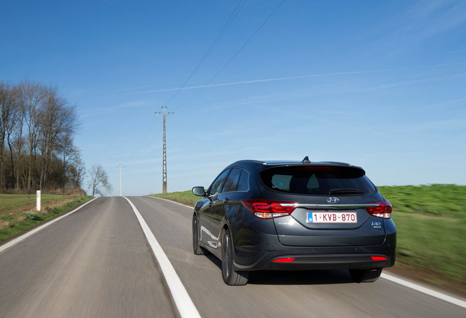 L'Audi A4 Avant et la Mercedes Classe C Break face à 5 rivales #14