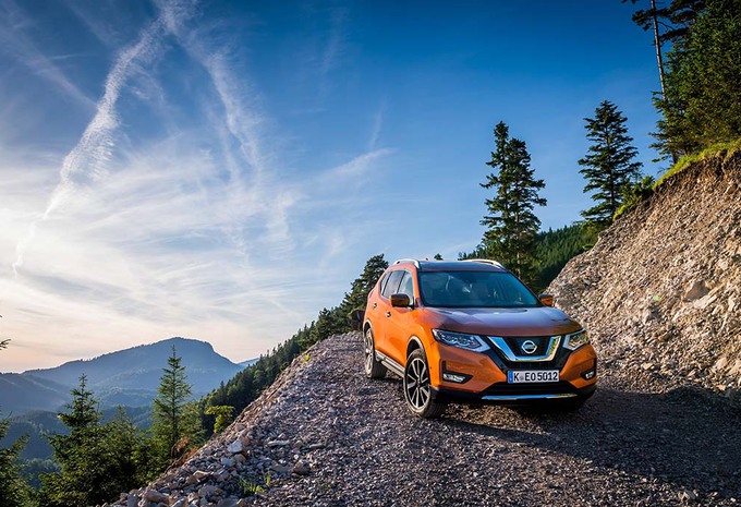 NISSAN X-TRAIL : Deux, trois touches de maquillage #1