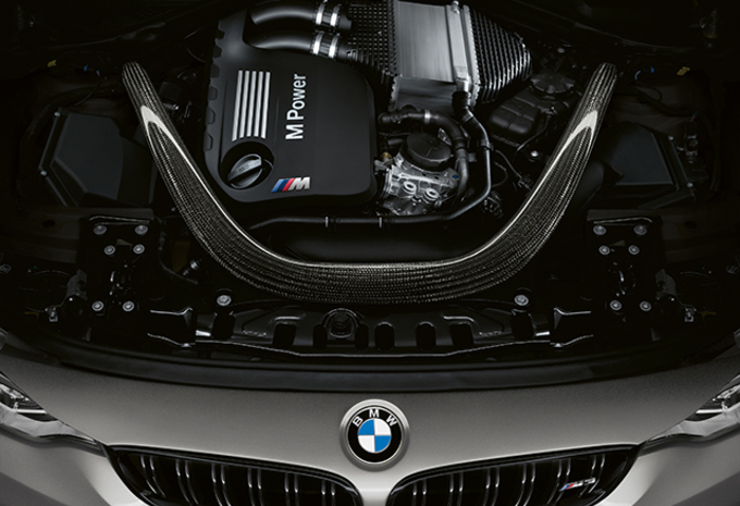 Review 2018 BMW M3 CS