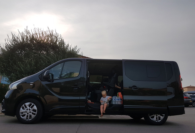Foto S Renault Trafic Spaceclass Dci 140 2018 Autowereld